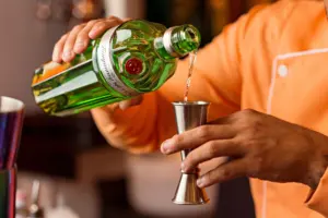 how to become a certified bartender