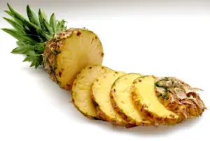 pineapple vodka cocktails